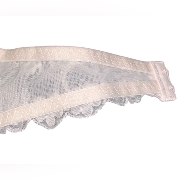 Free People Intimately Free soft pink lace bralette! Size XS NWOT - Picture 8 of 9